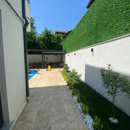 Nihane Villa